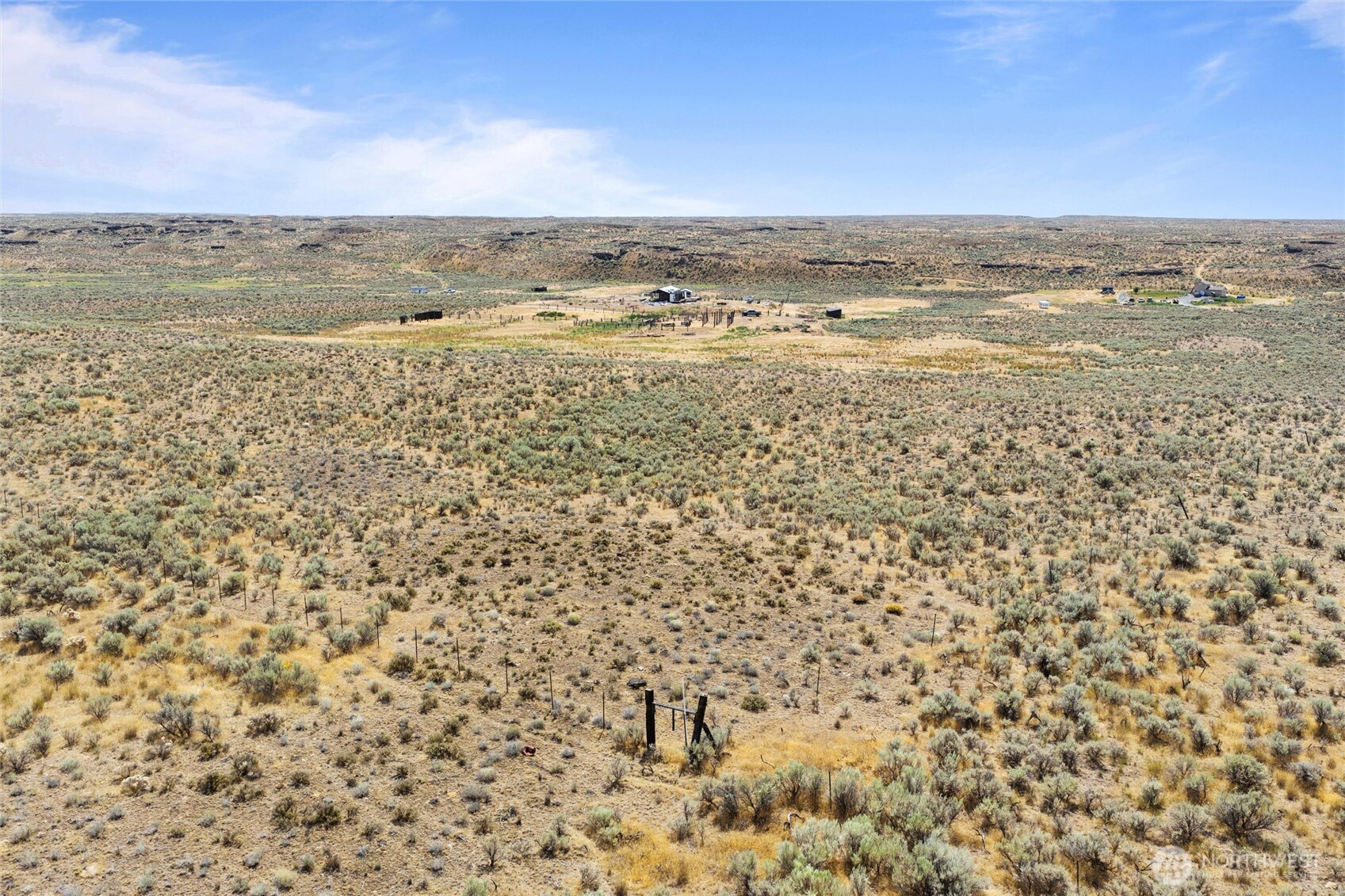 14371 Spirit Valley Road Northeast Moses Lake, WA 98837 - Photo 16 of 39 a view of an ocean