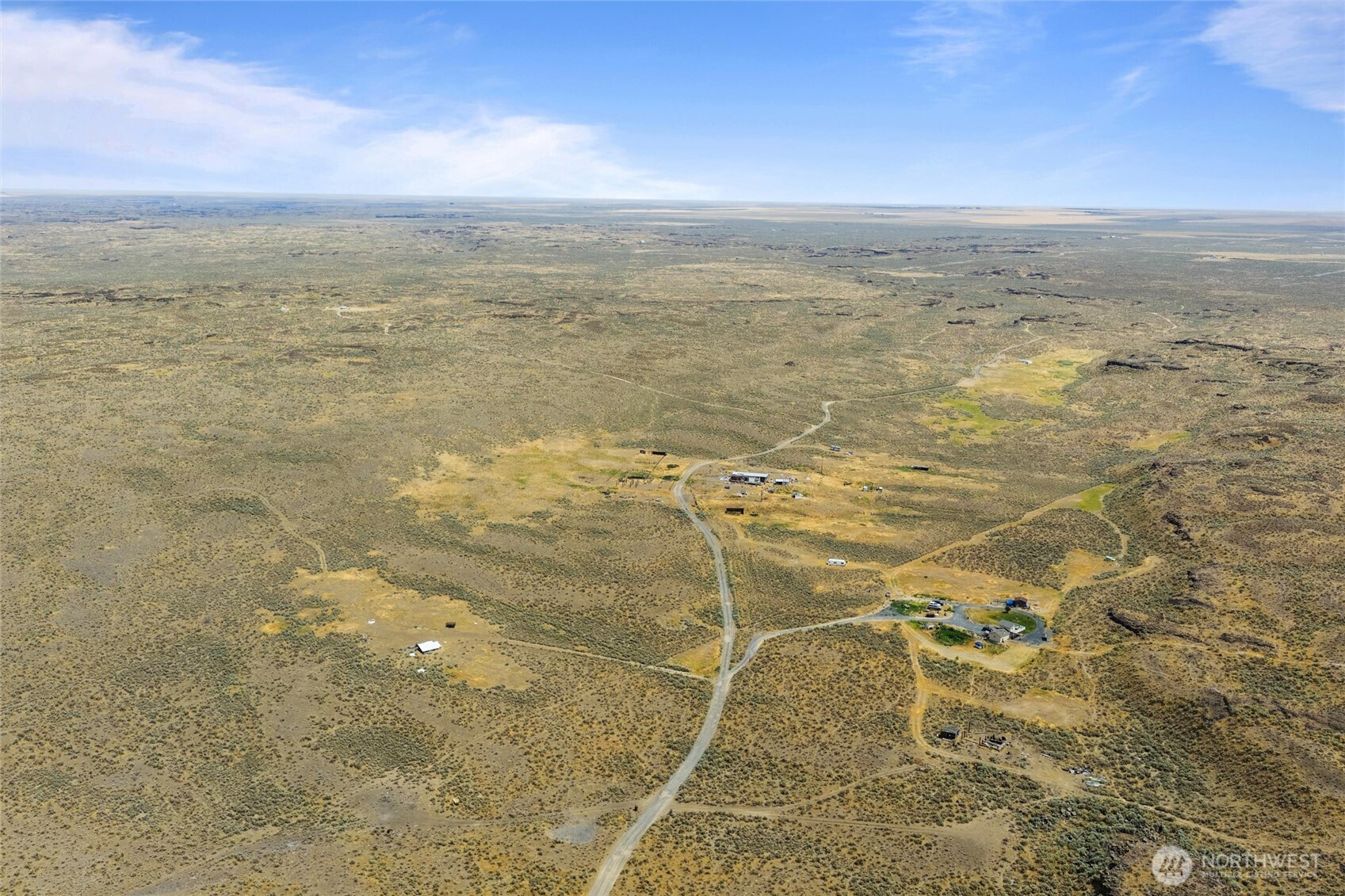 14371 Spirit Valley Road Northeast Moses Lake, WA 98837 - Photo 23 of 39 a view of an ocean