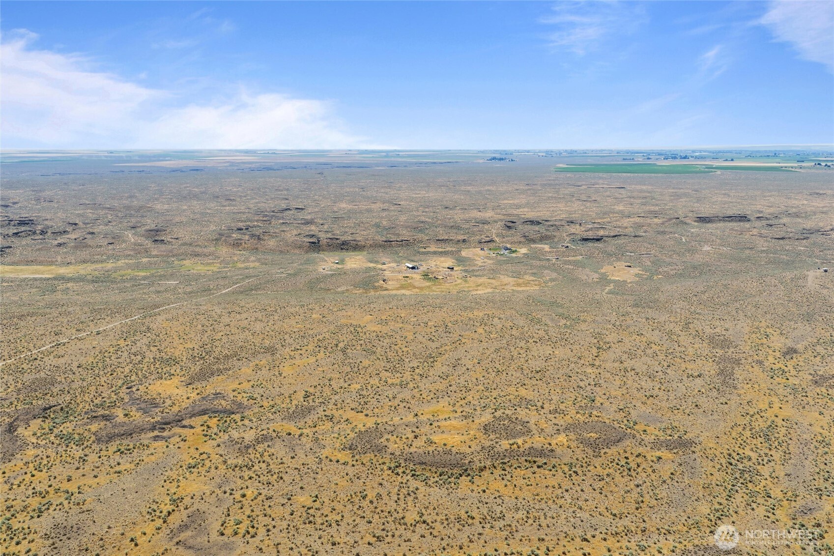 14371 Spirit Valley Road Northeast Moses Lake, WA 98837 - Photo 7 of 39 a view of an ocean beach