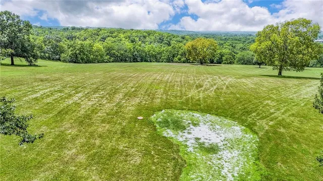 $1,400,000 | 13410 Woodland Avenue, Kansas City, MO 64146