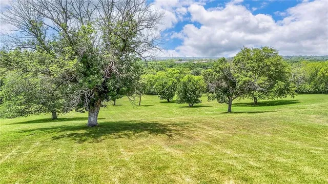 $1,400,000 | 13410 Woodland Avenue, Kansas City, MO 64146