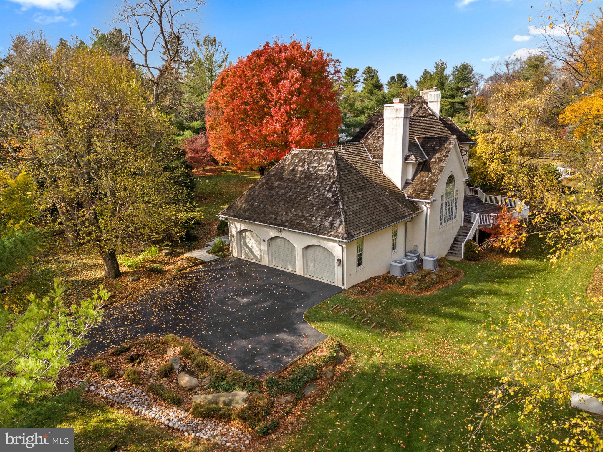 841 Mt Moro Road Villanova, PA 19085 - Photo 4 of 63