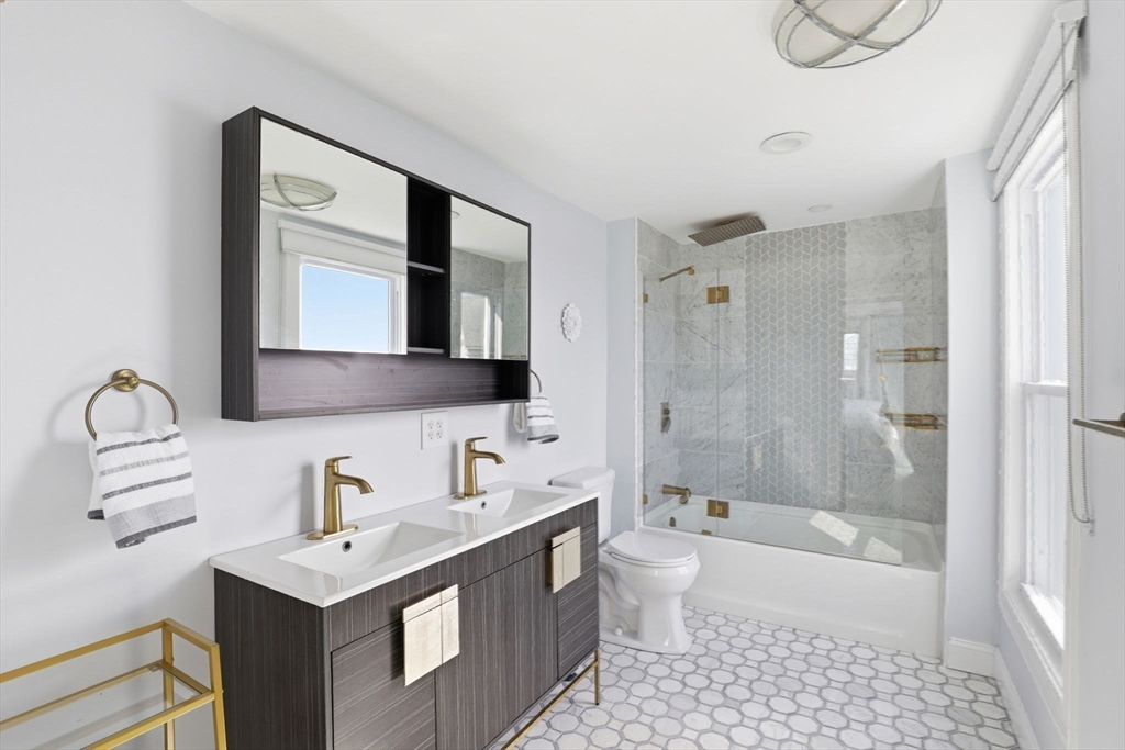 49 Bay Street Hull, MA 02045 - Photo 23 of 41