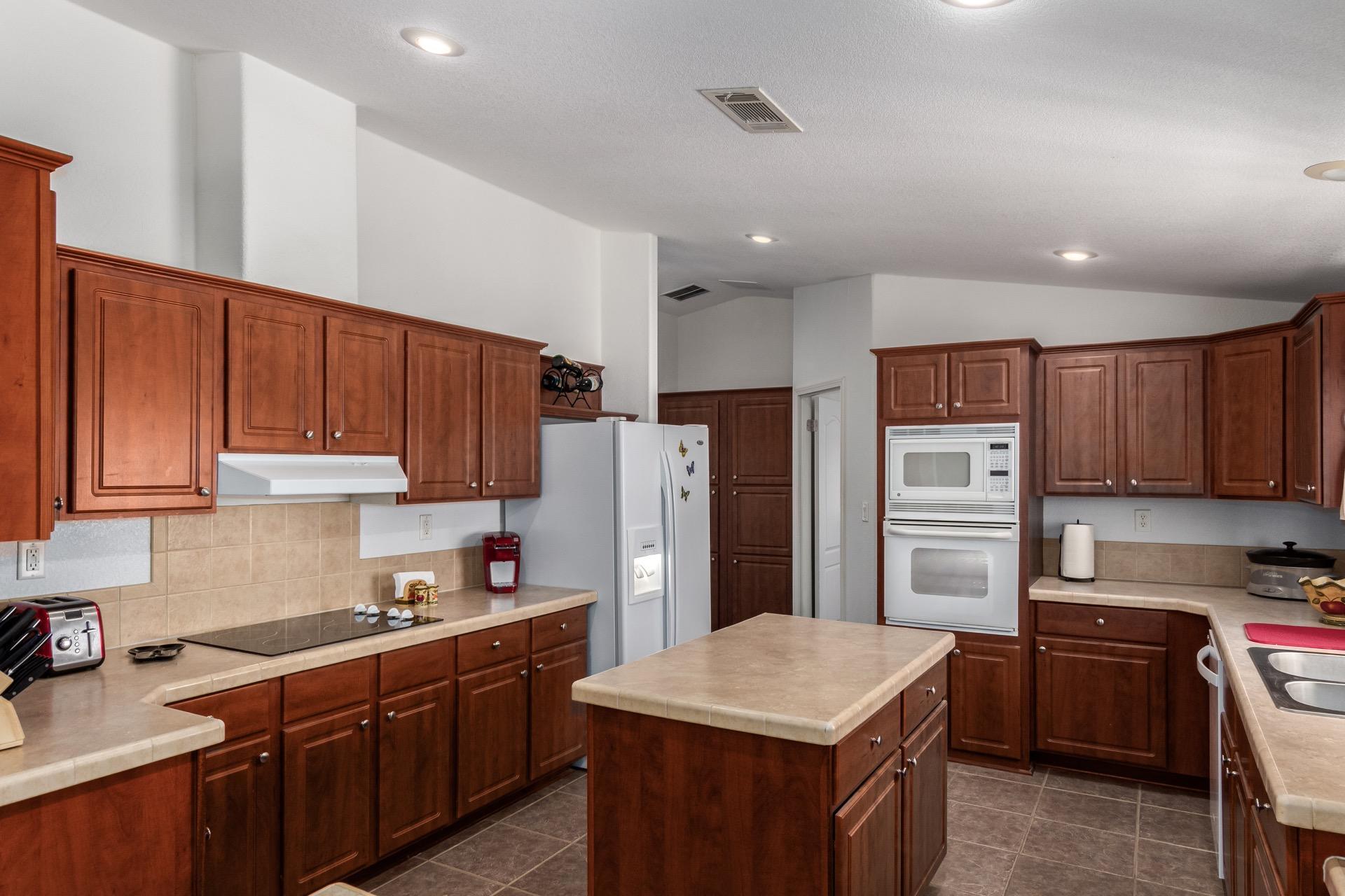 6955 North Sanders Road Tucson, AZ 85743 - Photo 10 of 27 Gallery Image 10