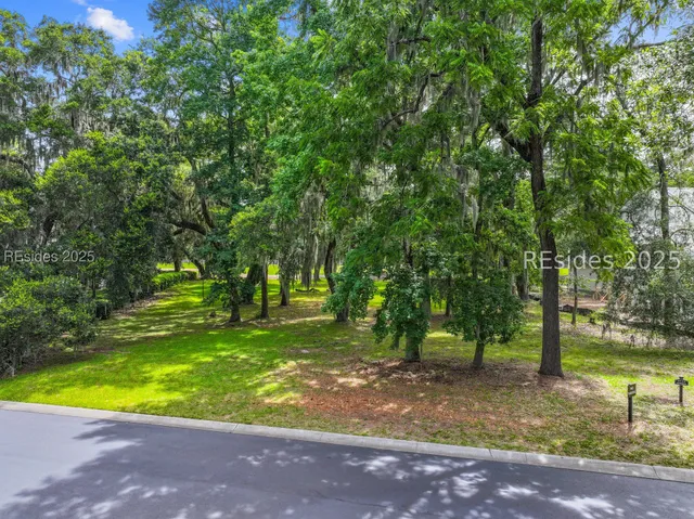 $195,000 | 18 Summerton Drive, Bluffton, SC 29910