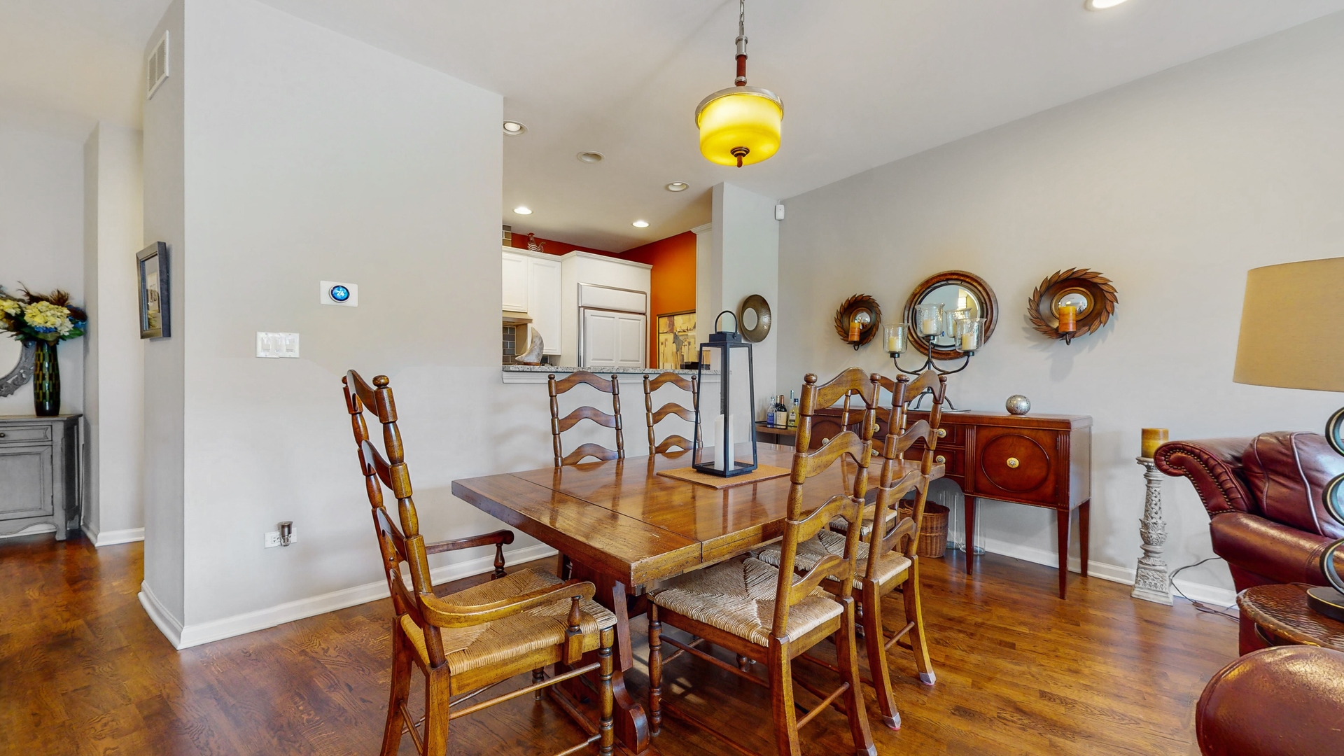 7746 North Sheridan Road, Unit 1R Chicago, IL 60626 - Photo 7 of 28 Gallery Image 7