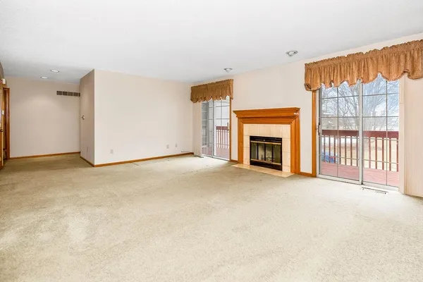 $169,900 | 1305 Northwest Village Drive, Unit B, Blue Springs, MO 64015