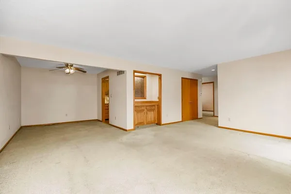 $169,900 | 1305 Northwest Village Drive, Unit B, Blue Springs, MO 64015