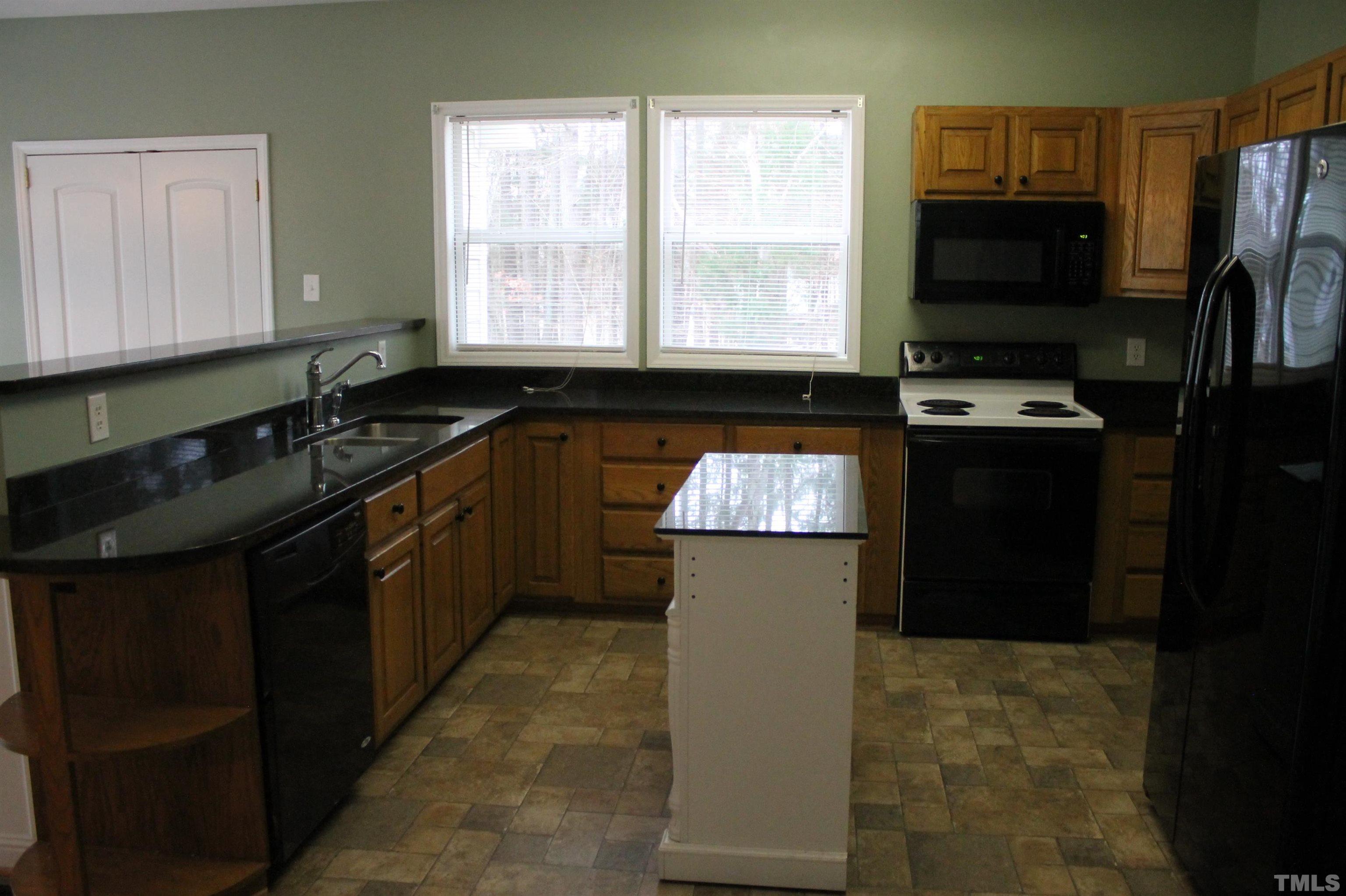115 Clayton Road Durham, NC 27703 - Photo 13 of 25 Gallery Image 13