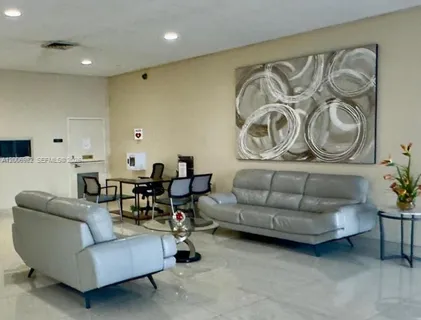 $240,000 | 427 Golden Isles Drive, Unit 7J, Hallandale Beach, FL 33009
