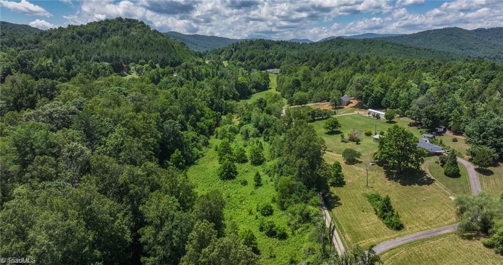 1 Rocky Top Acres Road Ferguson, NC 28624 - Photo 6 of 16