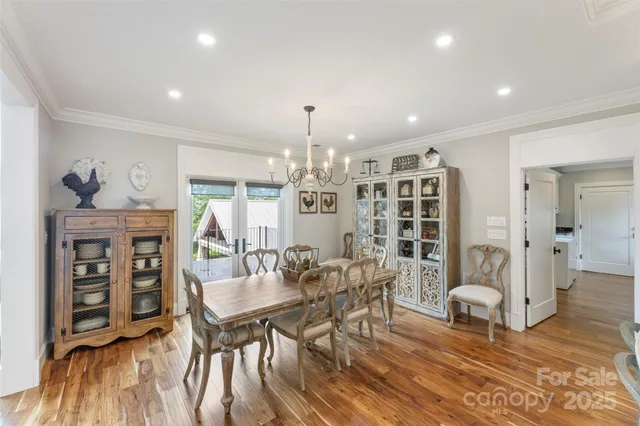 a view of a livingroom with furniture and window