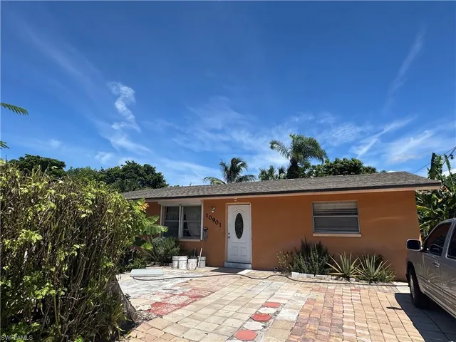 $350,000 | 10901 Citrus Drive, Bonita Springs, FL 34135