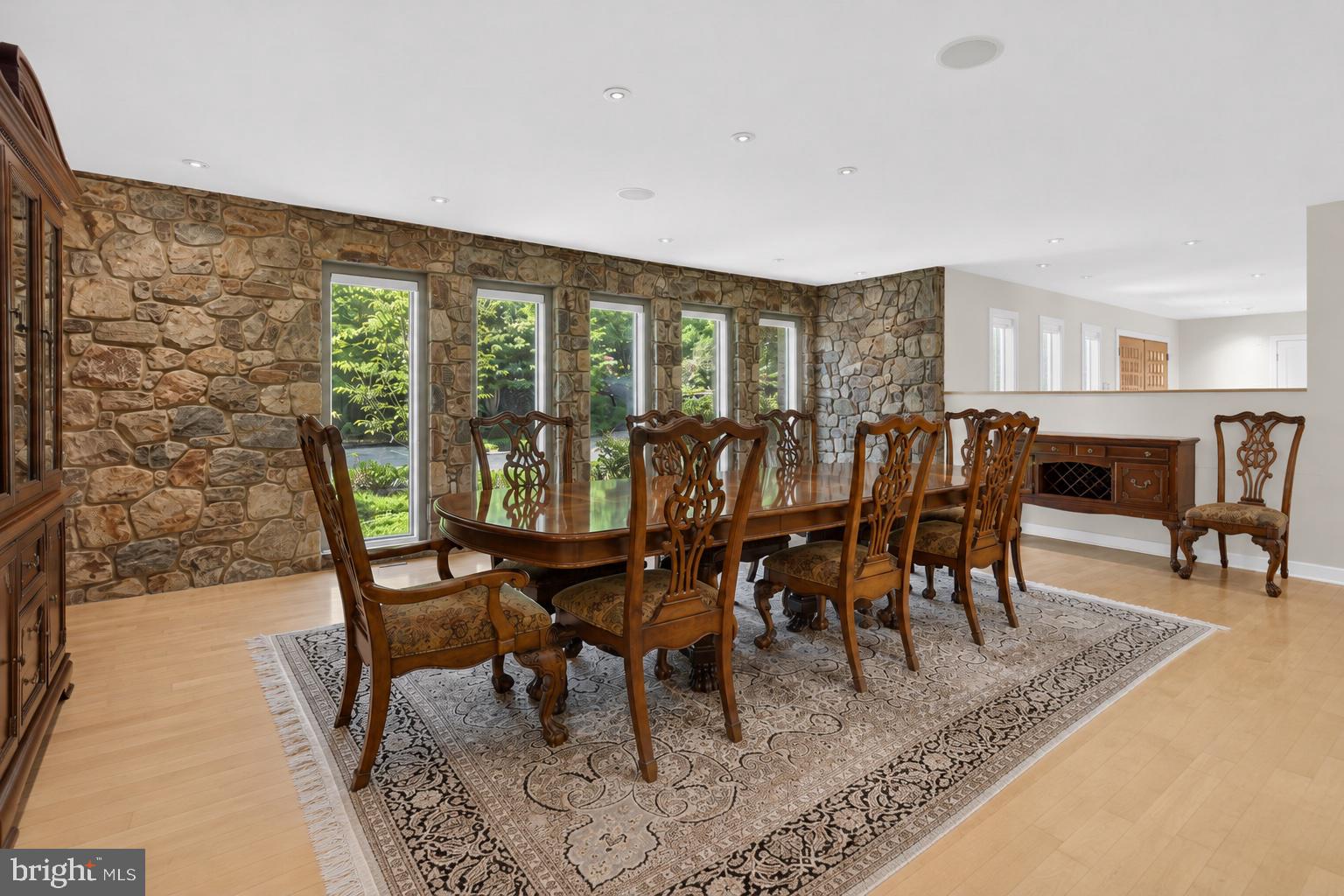 10801 Balantre Lane Potomac, MD 20854 - Photo 26 of 71