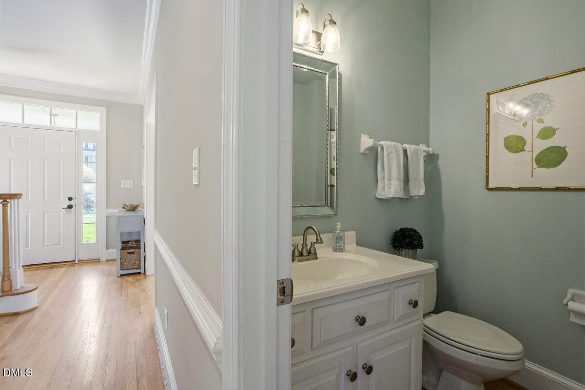 101 Colburn Point Chapel Hill, NC 27516 - Photo 20 of 44 Foyer