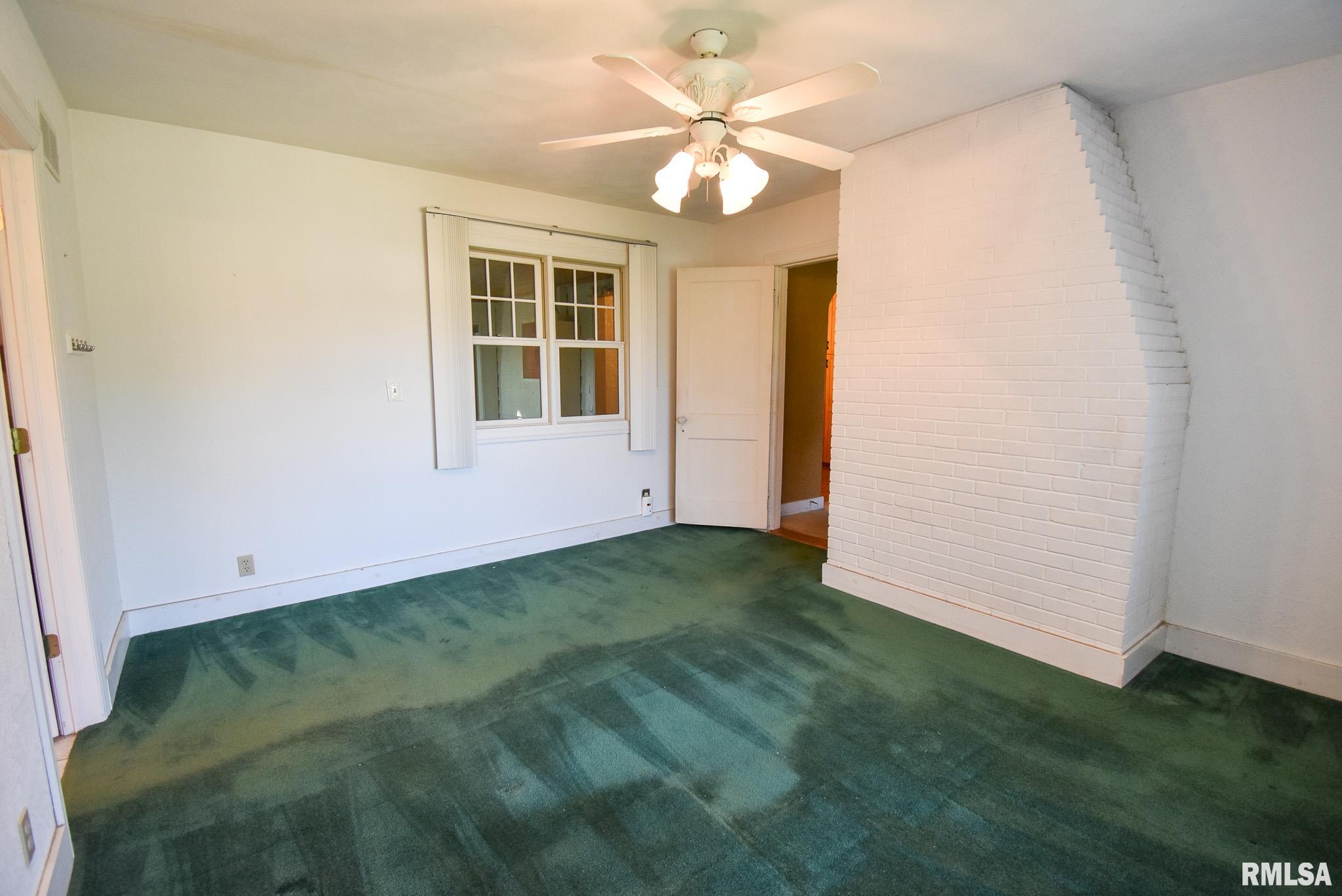 131 Arnold Road East Peoria, IL 61611 - Photo 20 of 45