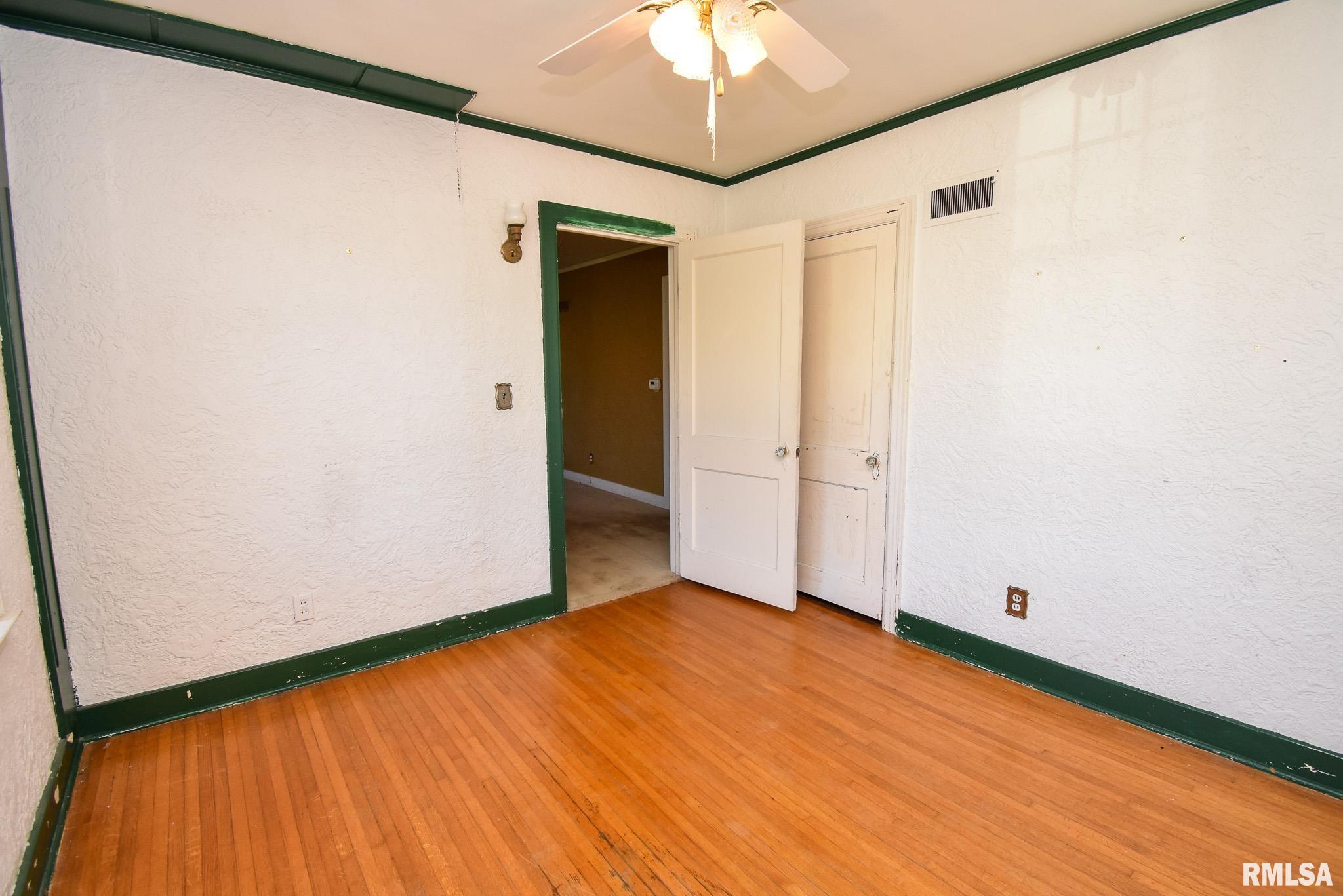 131 Arnold Road East Peoria, IL 61611 - Photo 25 of 45