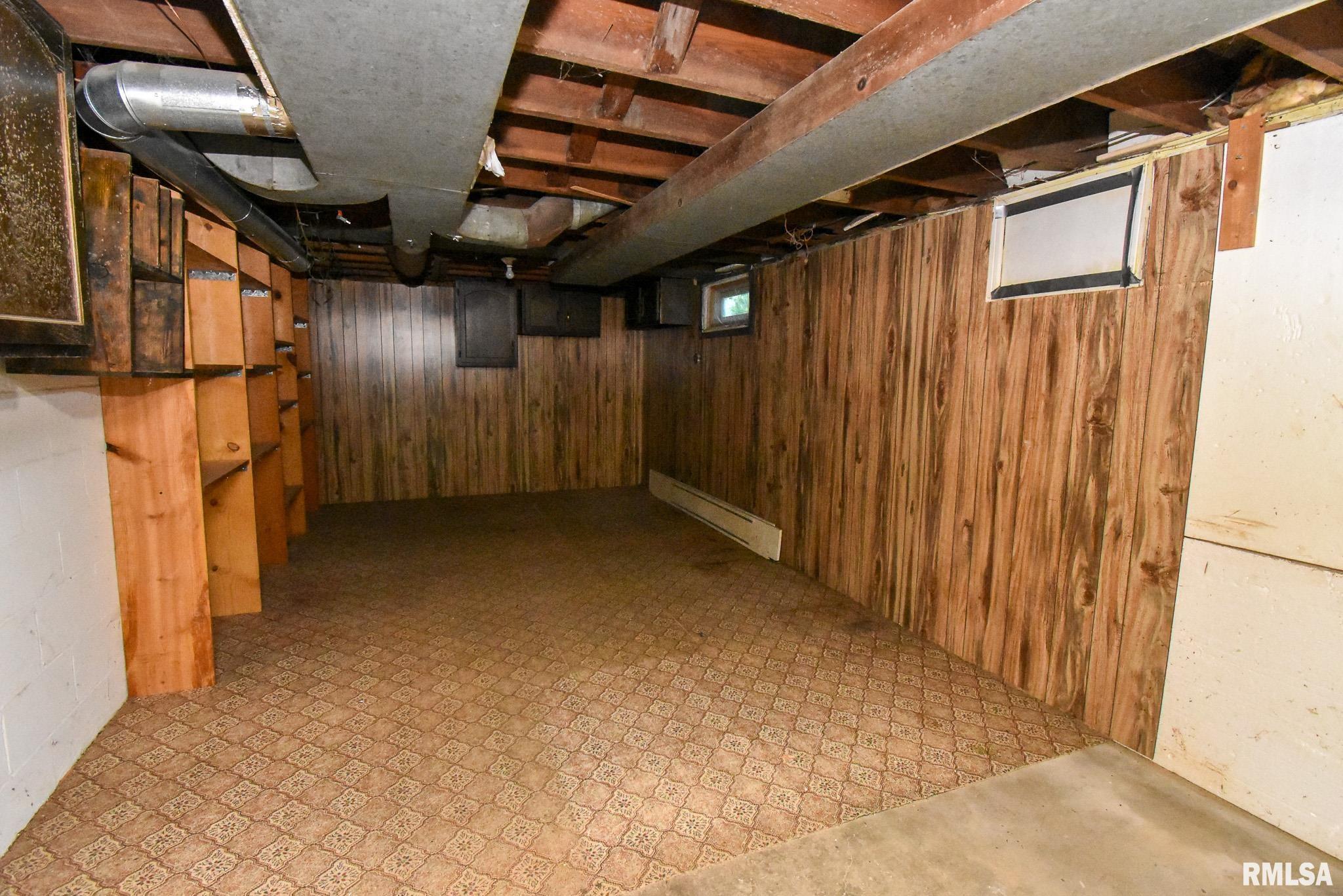 131 Arnold Road East Peoria, IL 61611 - Photo 37 of 45