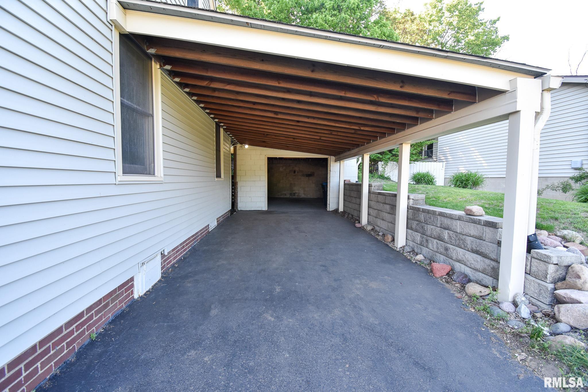 131 Arnold Road East Peoria, IL 61611 - Photo 39 of 45
