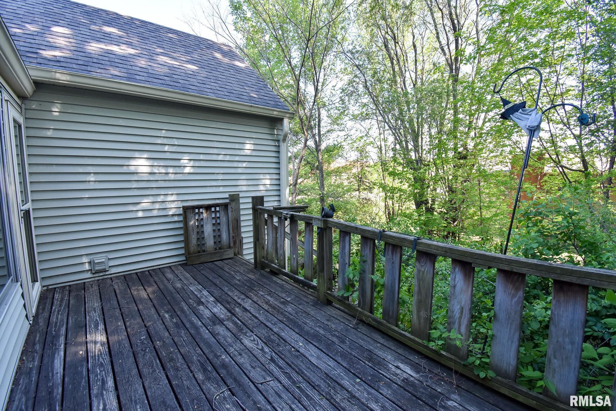 131 Arnold Road East Peoria, IL 61611 - Photo 43 of 45