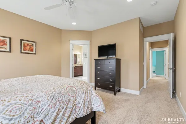 $949,000 | 2627 Oak Highland Court, Lowell, MI 49331