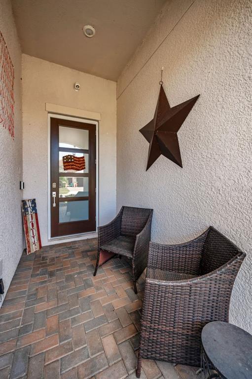 16833 Banner Shell Place Wimauma, FL 33598 - Photo 4 of 55 a living room with furniture