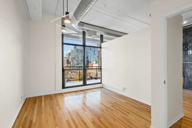 $450,000 | 1530 South State Street, Unit 706, Chicago, IL 60605