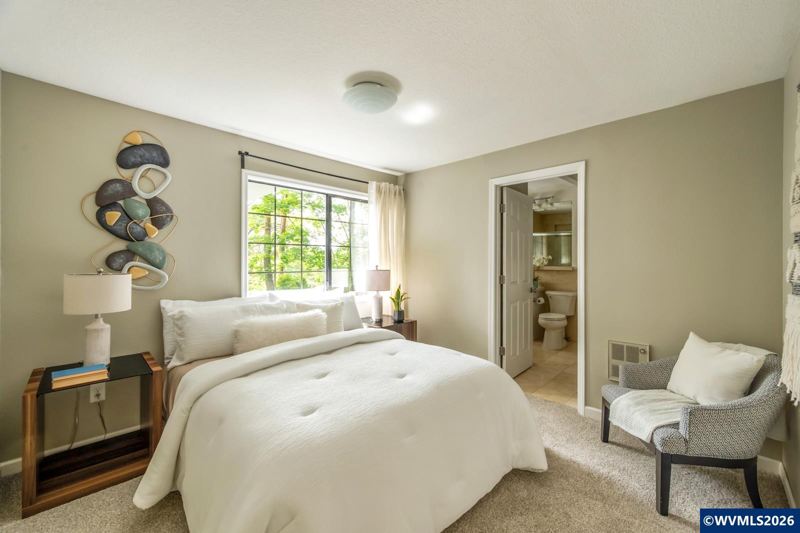10165 Southwest Walker Road Beaverton, OR 97005 - Photo 17 of 35