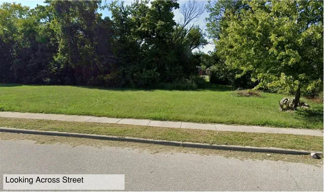 $6,000 | 682 North 33rd Street, East St. Louis, IL 62205