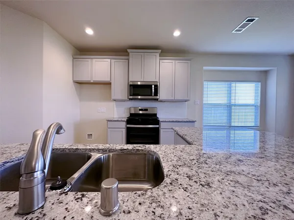 $2,499 | 1707 Green Willow Court, Brookshire, TX 77423