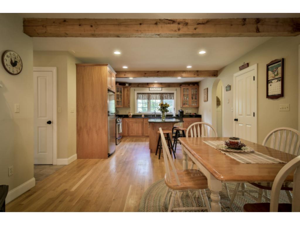 63 Carriage Road New Boston, NH 03070 - Photo 12 of 26