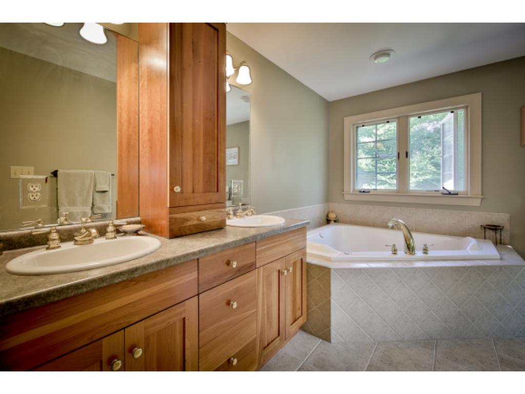 63 Carriage Road New Boston, NH 03070 - Photo 20 of 26