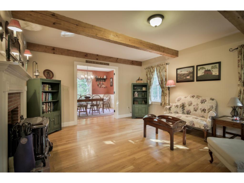 63 Carriage Road New Boston, NH 03070 - Photo 5 of 26
