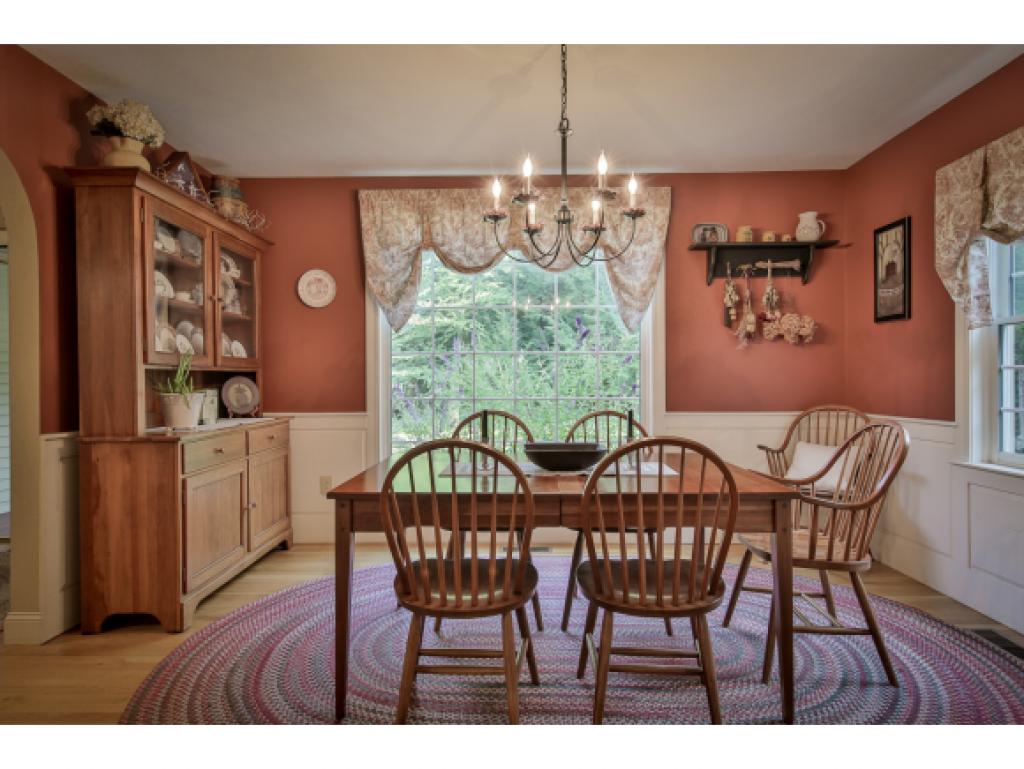 63 Carriage Road New Boston, NH 03070 - Photo 7 of 26