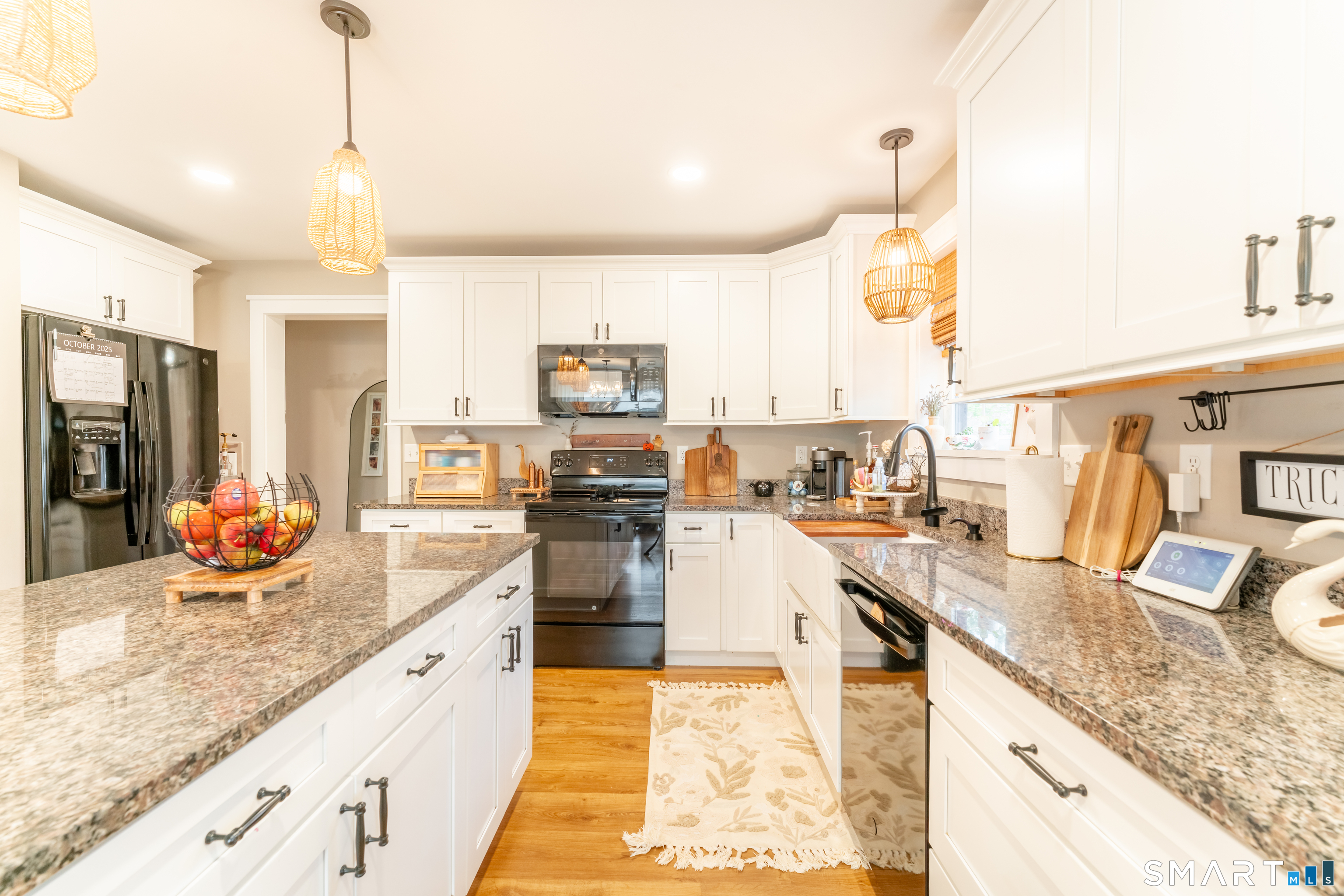 100 Squaw Rock Road Plainfield, CT 06354 - Photo 13 of 35