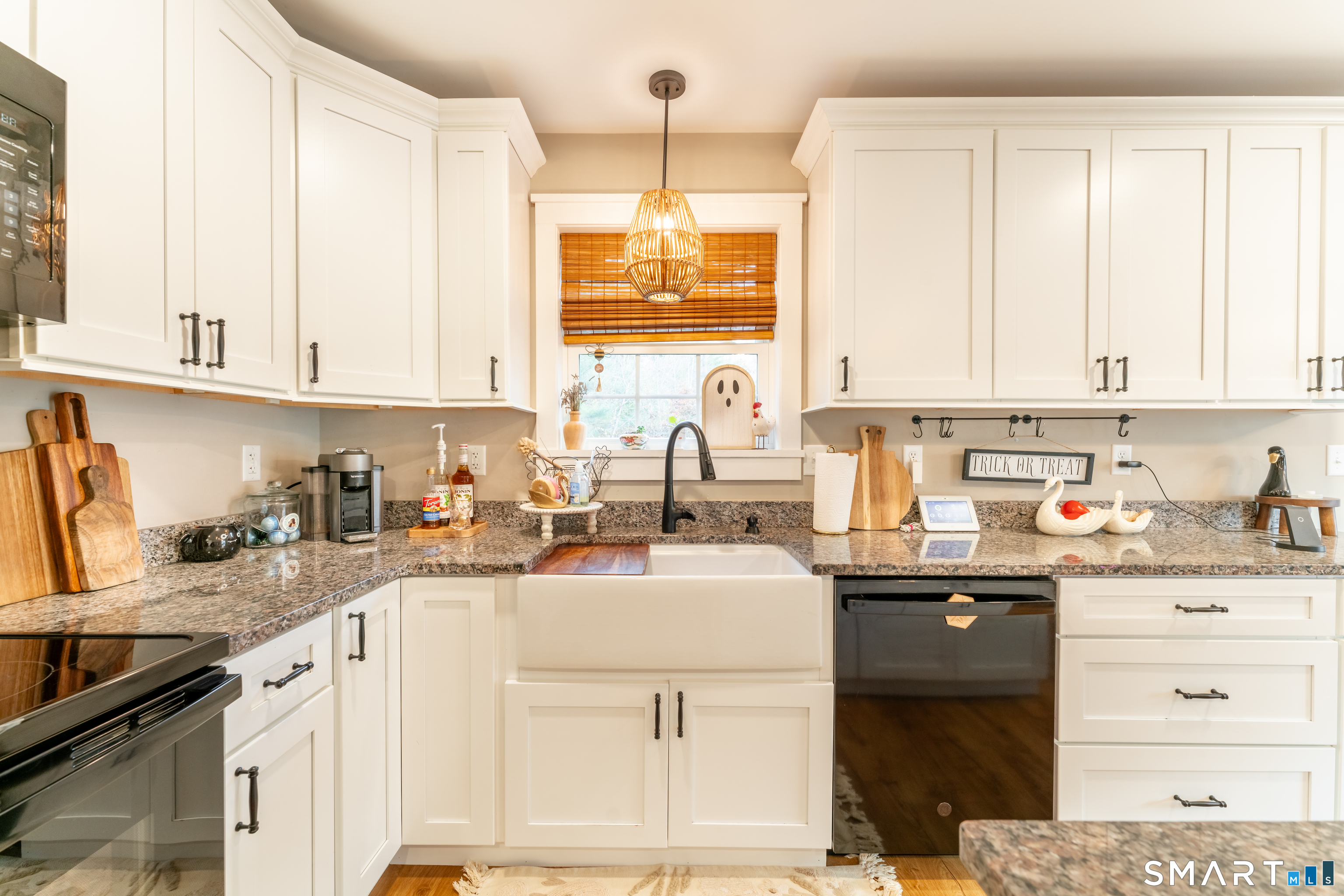 100 Squaw Rock Road Plainfield, CT 06354 - Photo 14 of 35