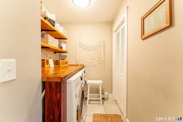 $450,000 | 100 Squaw Rock Road, Plainfield, CT 06354