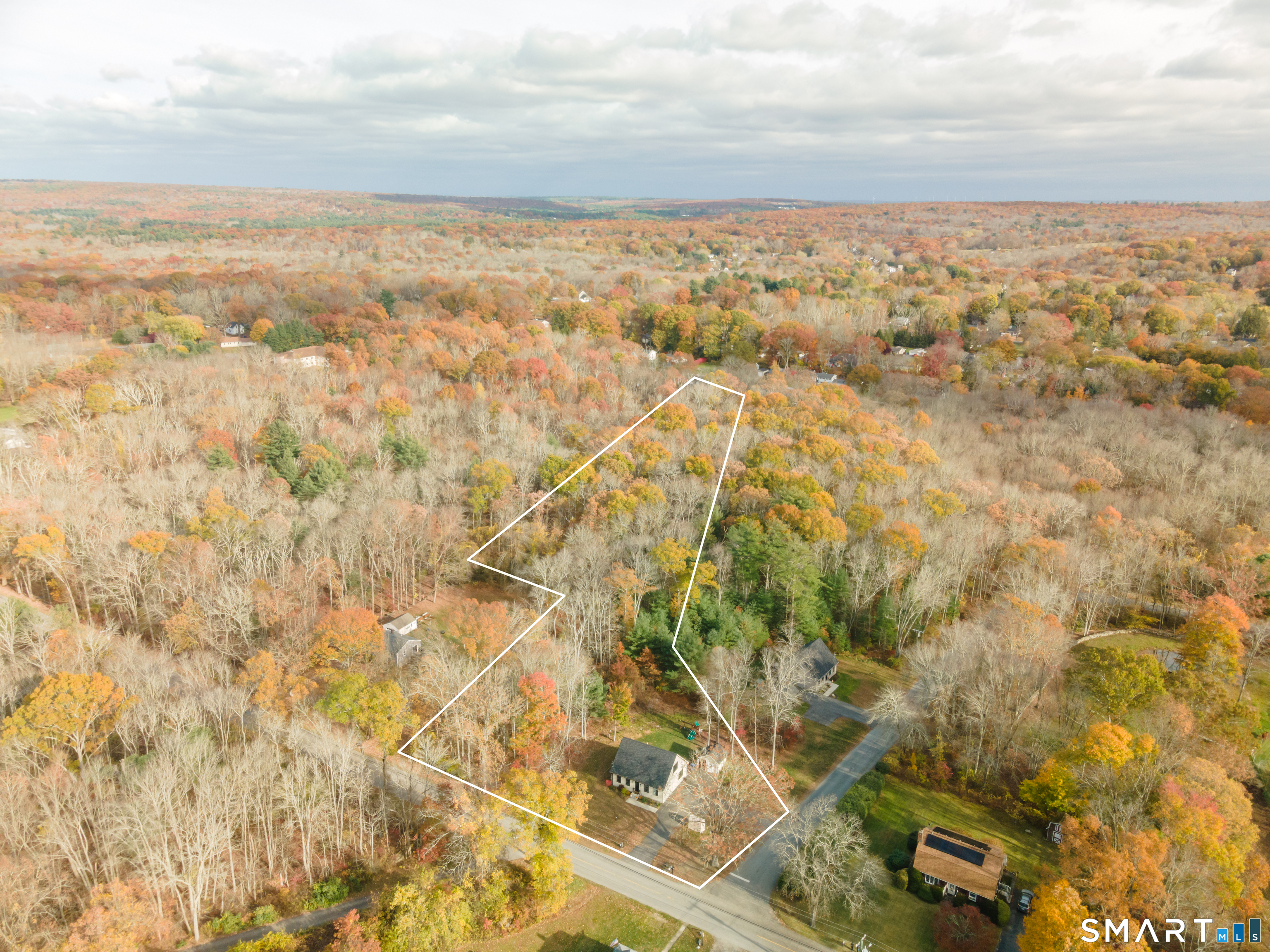 100 Squaw Rock Road Plainfield, CT 06354 - Photo 5 of 35