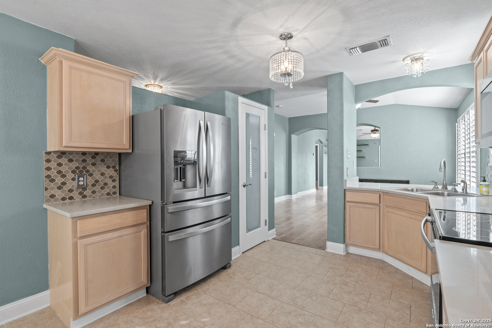 4108 Whisper Point Schertz, TX 78108 - Photo 6 of 17