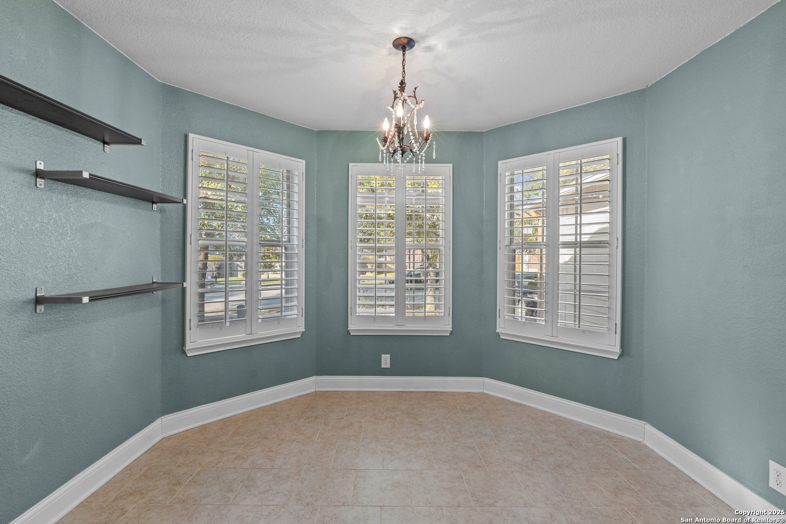 4108 Whisper Point Schertz, TX 78108 - Photo 7 of 17