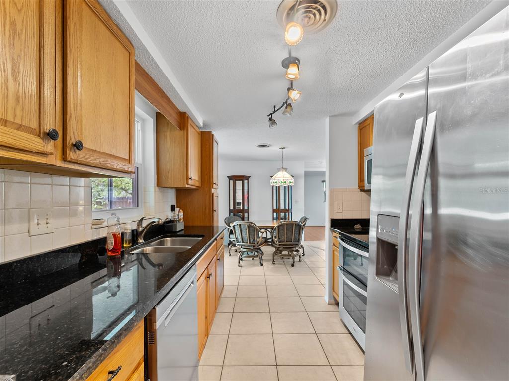2995 Arrowhead Road Venice, FL 34293 - Photo 17 of 55