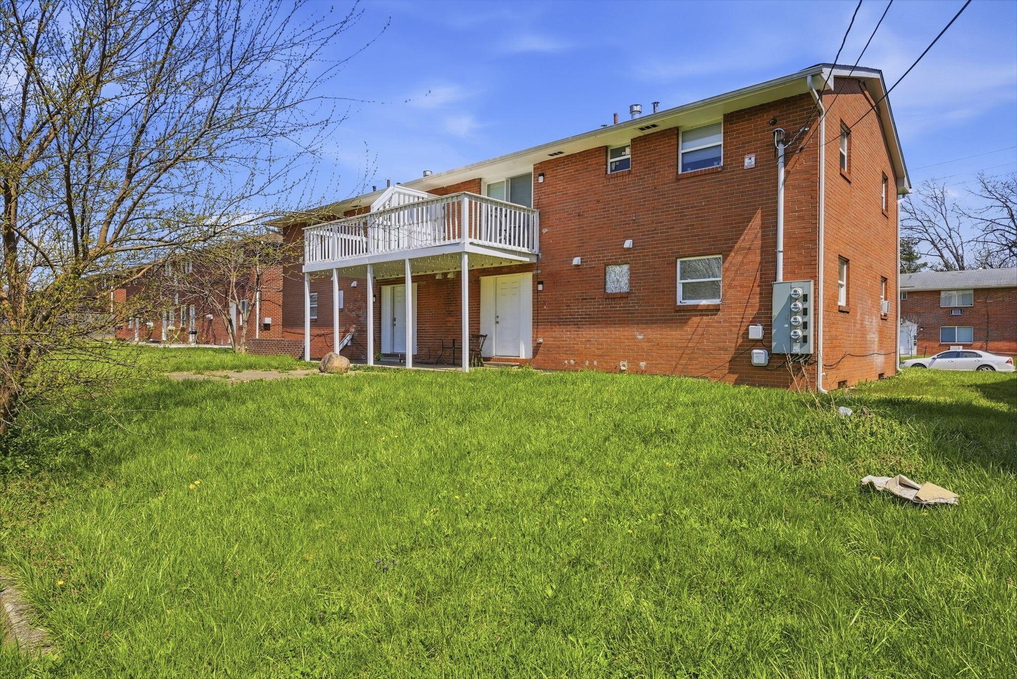 441-447 Barnett Road Columbus, OH 43213 - Photo 15 of 22 27-web-or-mls-455-barnett-rd
