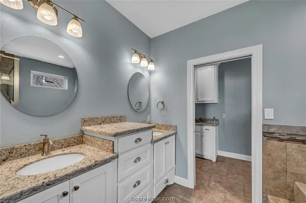 $3,300 | 15628 Shady Brook Lane, College Station, TX 77845