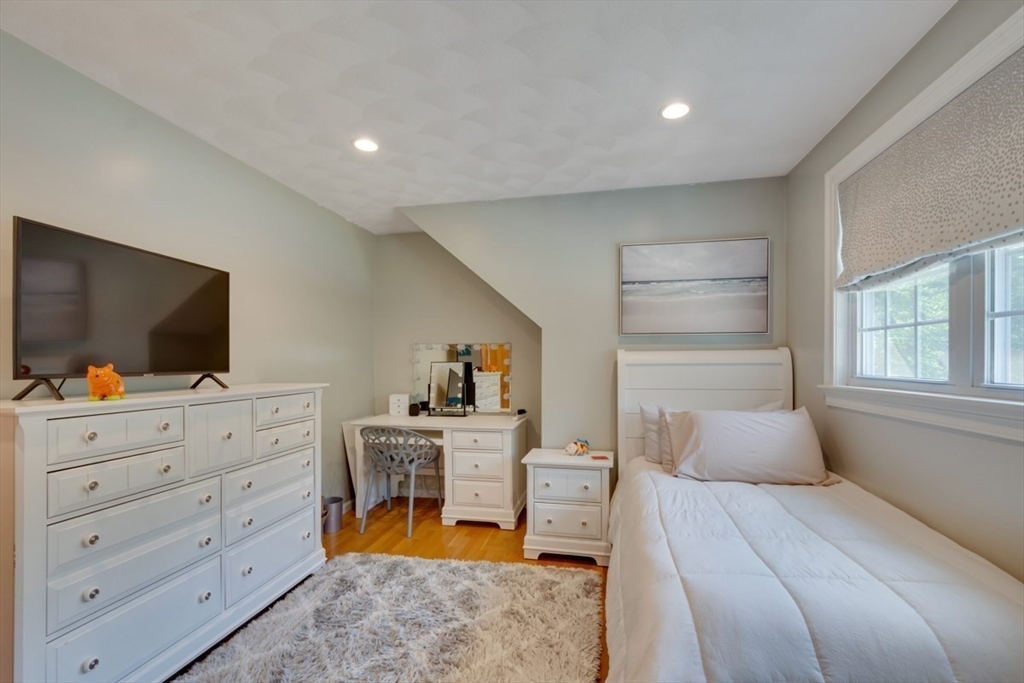 37 Spruce Road North Reading, MA 01864 - Photo 30 of 42