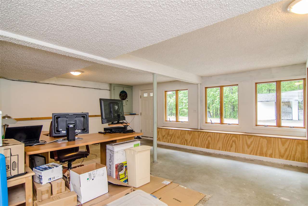 8 Shamrock Road Windham, NH 03087 - Photo 29 of 34