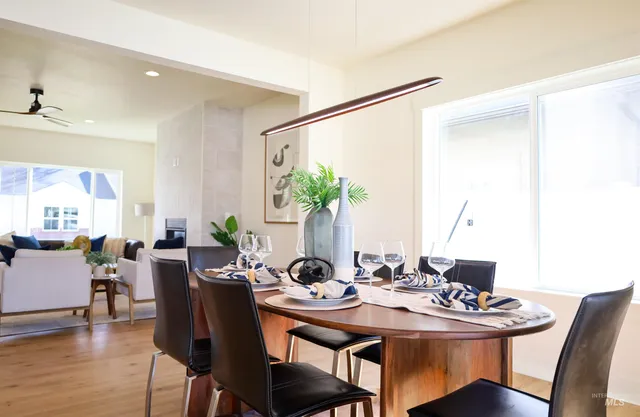 $794,900 | 1038 East Fleetwood Court, Boise, ID 83706