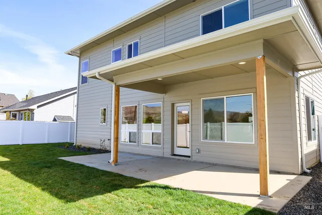 $794,900 | 1038 East Fleetwood Court, Boise, ID 83706