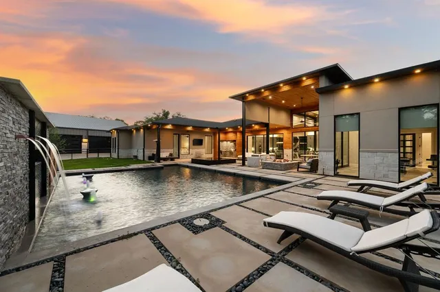 $4,950,000 | 916 Dove Creek Court, Bartonville, TX 76226