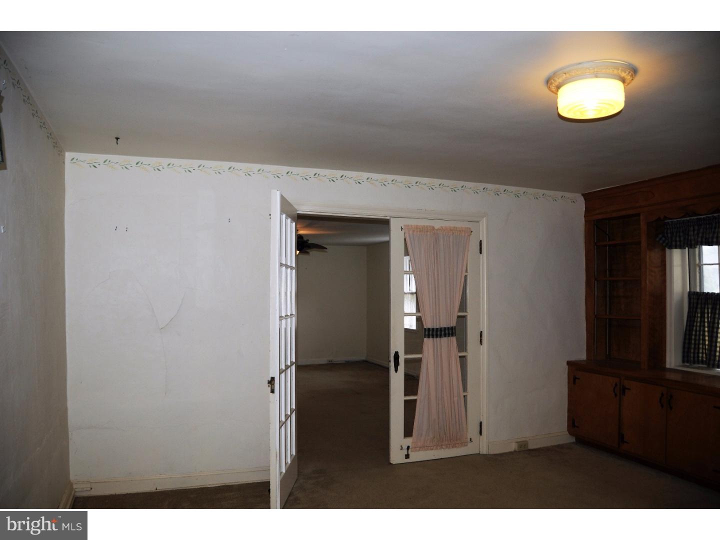 5395 Lanark Road Center Valley, PA 18034 - Photo 15 of 25 Gallery Image 15