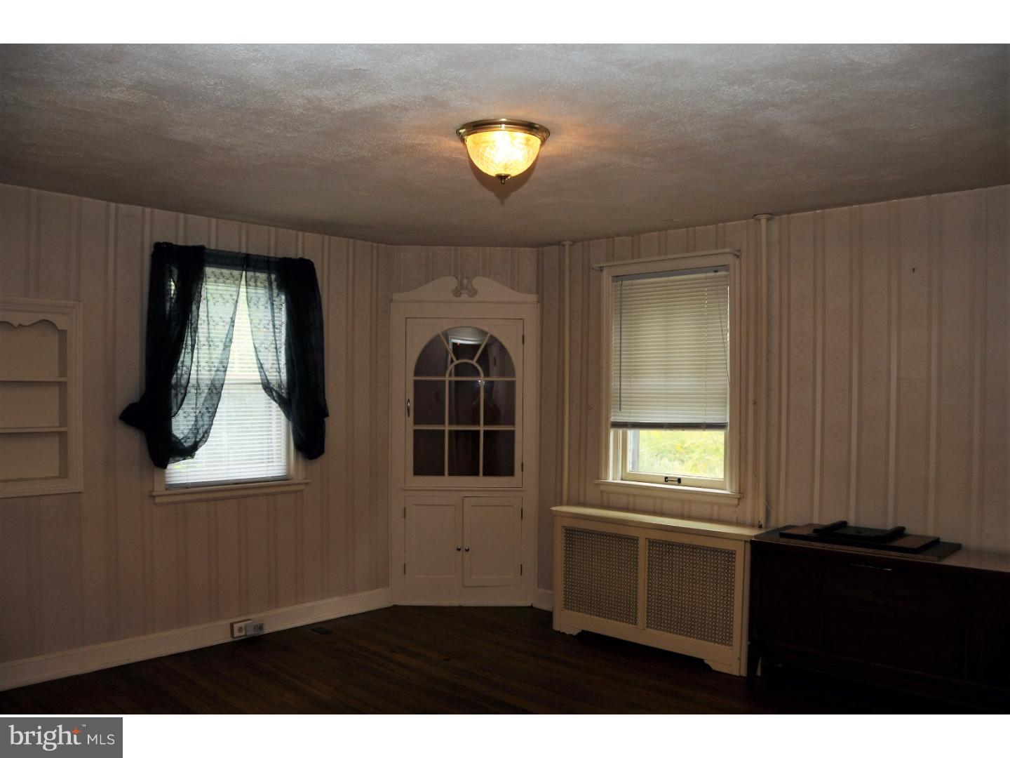 5395 Lanark Road Center Valley, PA 18034 - Photo 5 of 25 Gallery Image 5